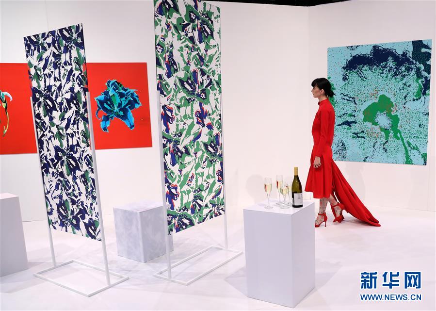 附近联系美女 _ 社交恐惧症,搜索附近美女凯发线上娱乐平台的联系方式